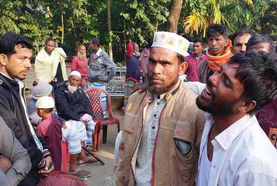 মেঘনায় নৌকাডুবি: ২ জেলের মরদেহ উদ্ধার, নিখোঁজ ২