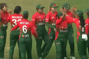 বাংলাদেশের বিপক্ষে আইরিশদের সংগ্রহ ১৩৫