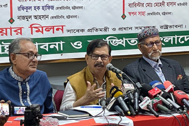 ঠিকমতো কাজ করলে এক বছরের মধ্যেই নির্বাচন সম্ভব : মান্না