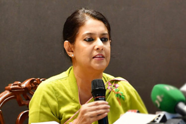 ‘বাংলাদেশিদের জন্য ভিসা বাড়ানোর উদ্যোগ নেবে ভারত’