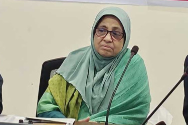 ওষুধ নয়, রোগ প্রতিরোধে বেশি গুরুত্ব দিতে হবে : স্বাস্থ্য উপদেষ্টা