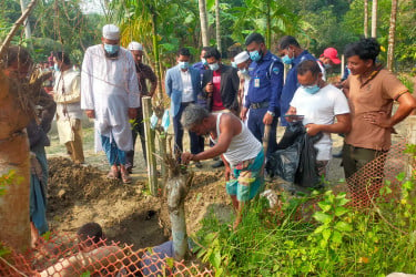 শিবির কর্মীর কবরে মিলল বুলেট, আদালতের নির্দেশে ১১ বছর পর লাশ উত্তোলন