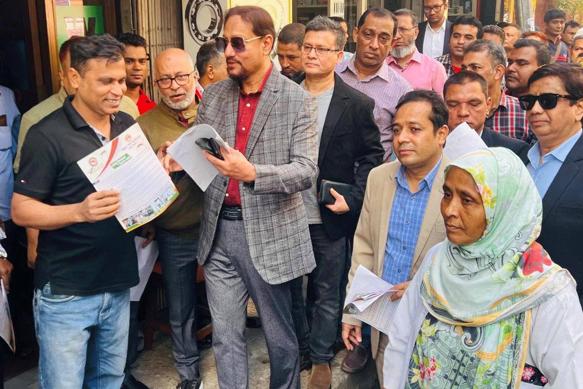সচেতনতাই ডেঙ্গু থেকে মুক্তির পথ: মেয়র শাহাদাত