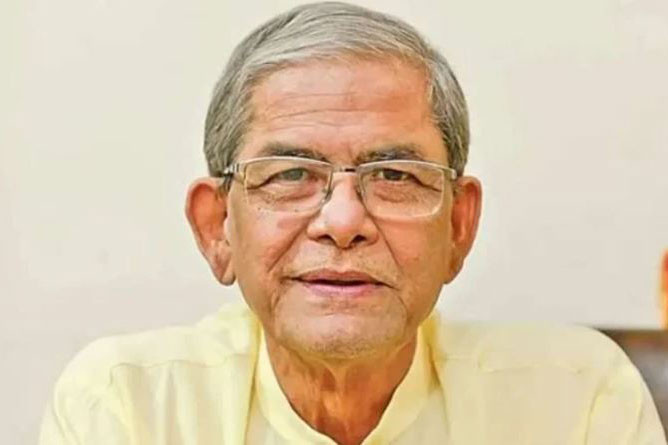 হাসপাতাল থেকে বাসায় ফিরেছেন মির্জা ফখরুল
