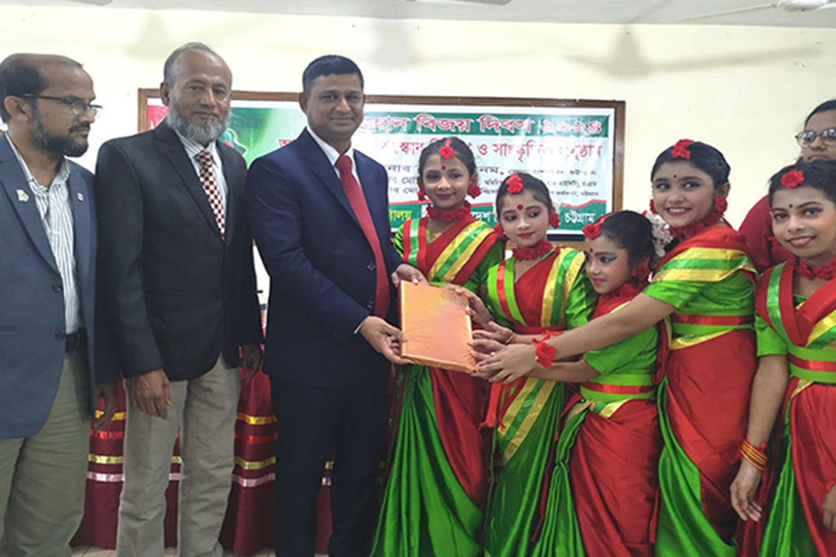 নানা আয়োজনে শিশু একাডেমিতে বিজয় দিবস উদযাপন