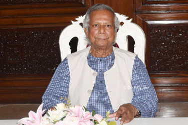 ডি-৮ সম্মেলনে যোগ দিতে ঢাকা ছাড়লেন প্রধান উপদেষ্টা