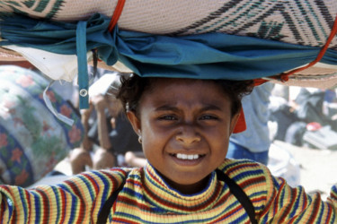 ইউরোপে প্রতি চার কর্মীর একজন অভিবাসী