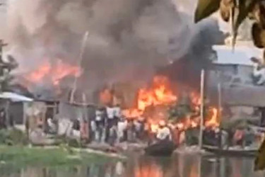 রাজধানীর কড়াইল বস্তিতে আগুন, নিয়ন্ত্রণে ৭ ইউনিট