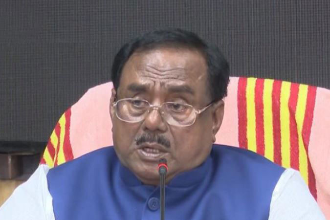 সাবেক খাদ্যমন্ত্রী সাধনের বিরুদ্ধে দুদকের মামলা