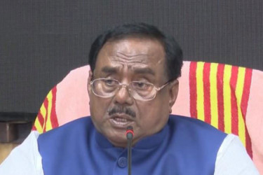 সাবেক খাদ্যমন্ত্রী সাধনের বিরুদ্ধে দুদকের মামলা