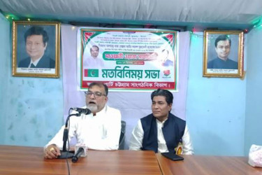 সাংবাদিকদের সাথে জাকের পার্টির মতবিনিময়