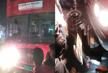 উল্টোপথে চলা মোটরসাইকেলের সঙ্গে জাবি বাসের সংঘর্ষ, নিহত ১