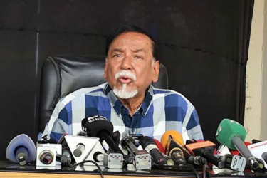 শেখ হাসিনা ষড়যন্ত্র করছে কীভাবে এই দেশটা ধ্বংস করা যায় : হাফিজ উদ্দিন
