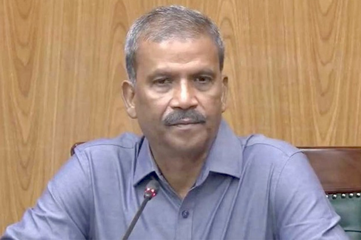 বছরখানেক সময় পেলে সংস্কার কাজগুলো করে যাব : আসিফ নজরুল