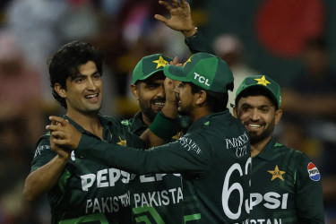 ইতিহাস গড়ে দক্ষিণ আফ্রিকাকে হোয়াইটওয়াশ করল পাকিস্তান