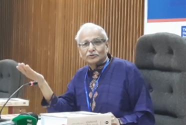 আগামী নির্বাচনে থাকবে না ইভিএম : বদিউল আলম মজুমদার
