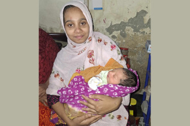 কুর্মিটোলা হাসপাতাল থেকে চুরি হওয়া সেই নবজাতক উদ্ধার
