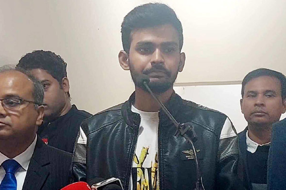 সংস্কার শেষে নির্বাচনের দিকে যাবে সরকার: আসিফ মাহমুদ