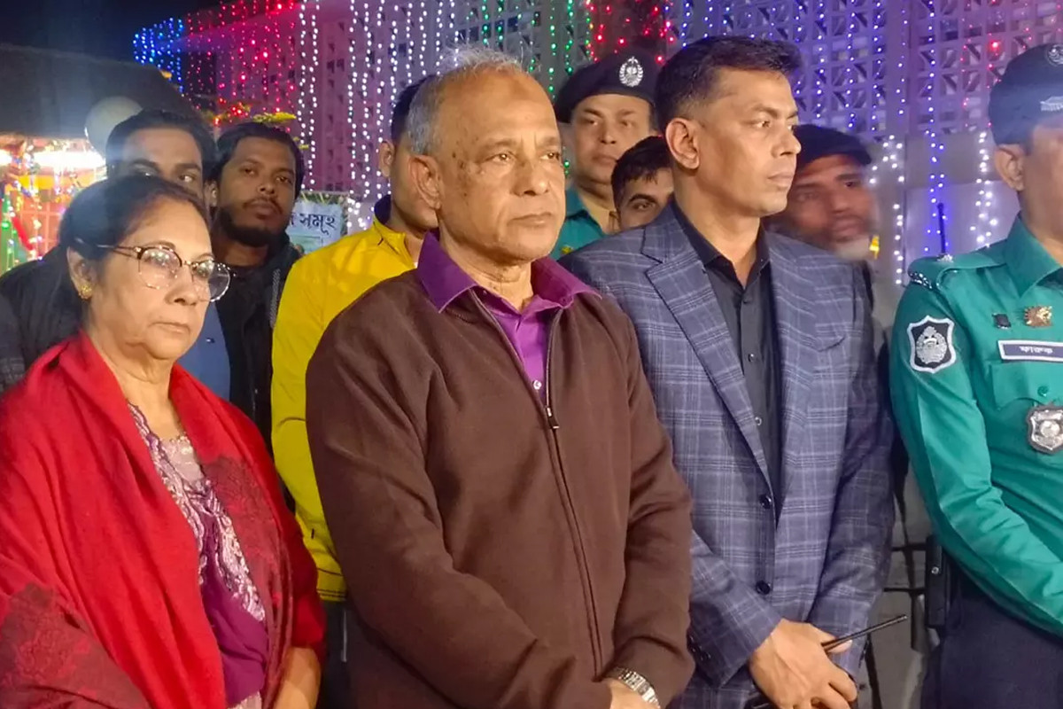 জাহাজে ৭ খুনের ঘটনার দ্রুত সুরাহা হবে : স্বরাষ্ট্র উপদেষ্টা