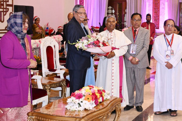 ধর্ম-বর্ণ নির্বিশেষে সবাইকে দেশের কল্যাণে কাজ করতে হবে : রাষ্ট্রপতি