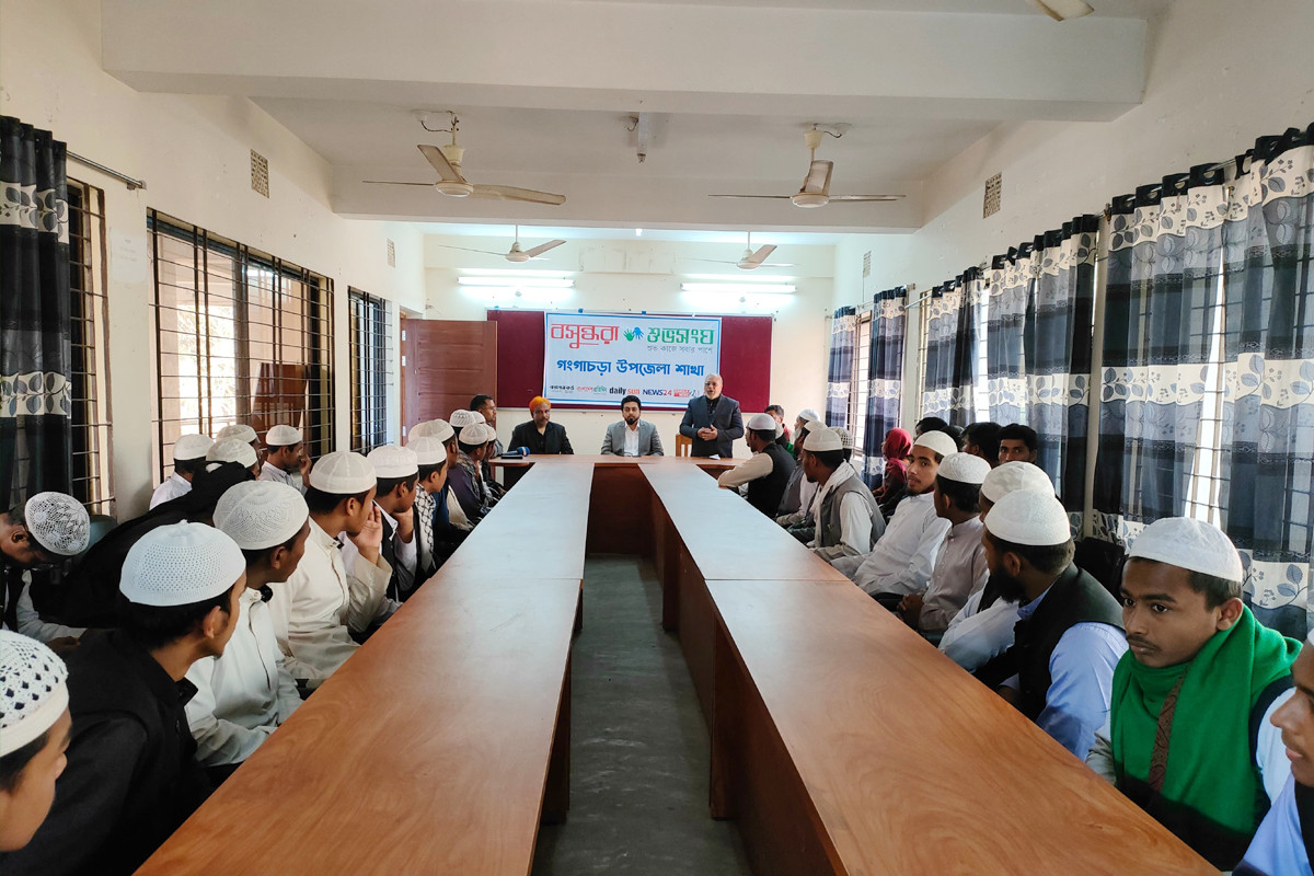 গংগাচড়ায় চারণ সাংবাদিক মোনাজাত উদ্দিনের মৃত্যুবার্ষিকী পালন