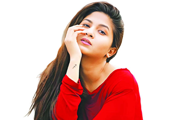 স্পর্শিয়ার ‘সুইট ফ্যামিলি’