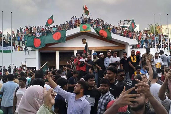 আওয়ামী ফ্যাসিস্ট-মুক্ত ১৫০তম দিন বুধবার