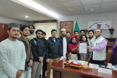 দুই কার্যদিবসের মধ্যে ডাকসু নির্বাচনের রোডম্যাপ ঘোষণার দাবি