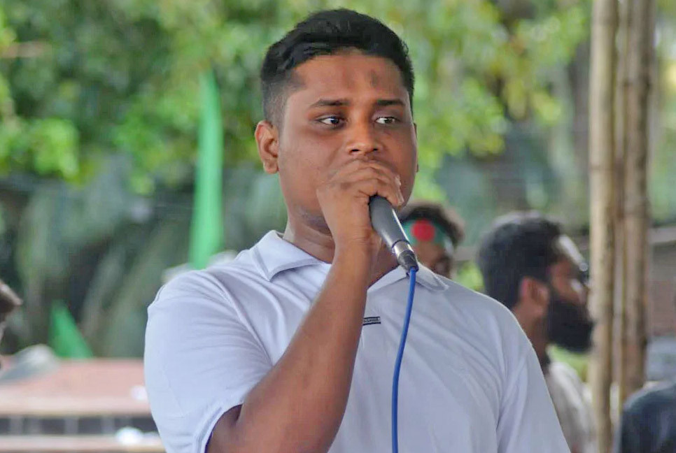 দেশে আর রাজনৈতিক সহিংসতার পুনরাবৃত্তি চাই না : হাসনাত