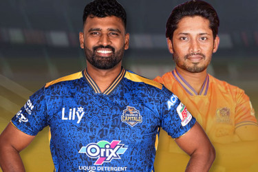 রাজশাহীর বিপক্ষে টস জিতে ব্যাটিংয়ে ঢাকা
