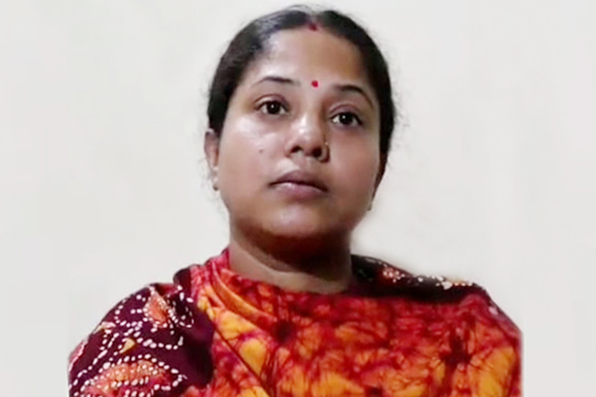 চাকরিতে চাপ-অফিসে হেনস্তা, কর্মচারীর আত্মহত্যা!