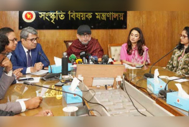 জুলাই বিপ্লব নিয়ে চলচ্চিত্র নির্মাণ করবেন ৮ পরিচালক