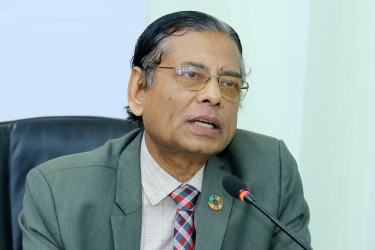 আগের ভ্রান্ত নীতির কাফফারা এখন দিতে হচ্ছে