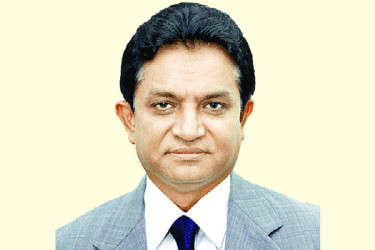শিল্প-কারখানায় গ্যাসের সরবরাহ বাড়াতে হবে: এ কে আজাদ