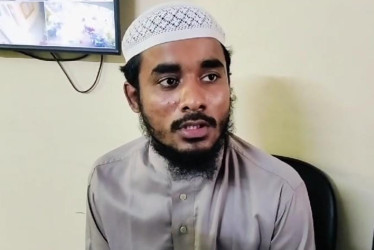 এনআইডি তথ্য জানতে এসে আটক রোহিঙ্গা