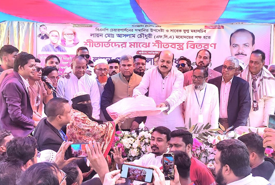 ‘দেশ এখনো ষড়যন্ত্রকারীদের হাত থেকে রক্ষা পায়নি’