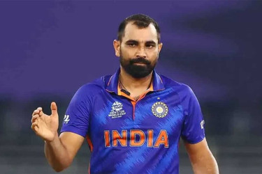 এক বছরেরও বেশি সময় পর ভারতের স্কোয়াডে শামি