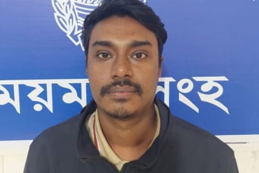 নিষিদ্ধ ছাত্রলীগের কেন্দ্রীয় নেতা গ্রেফতার