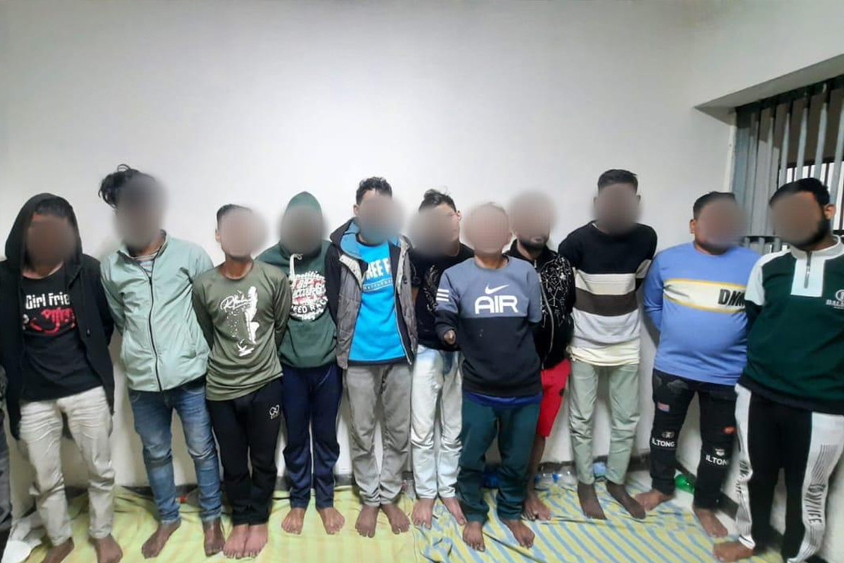 জেনেভা ক্যাম্পে ডিএমপির অভিযানে গ্রেফতার ২৩