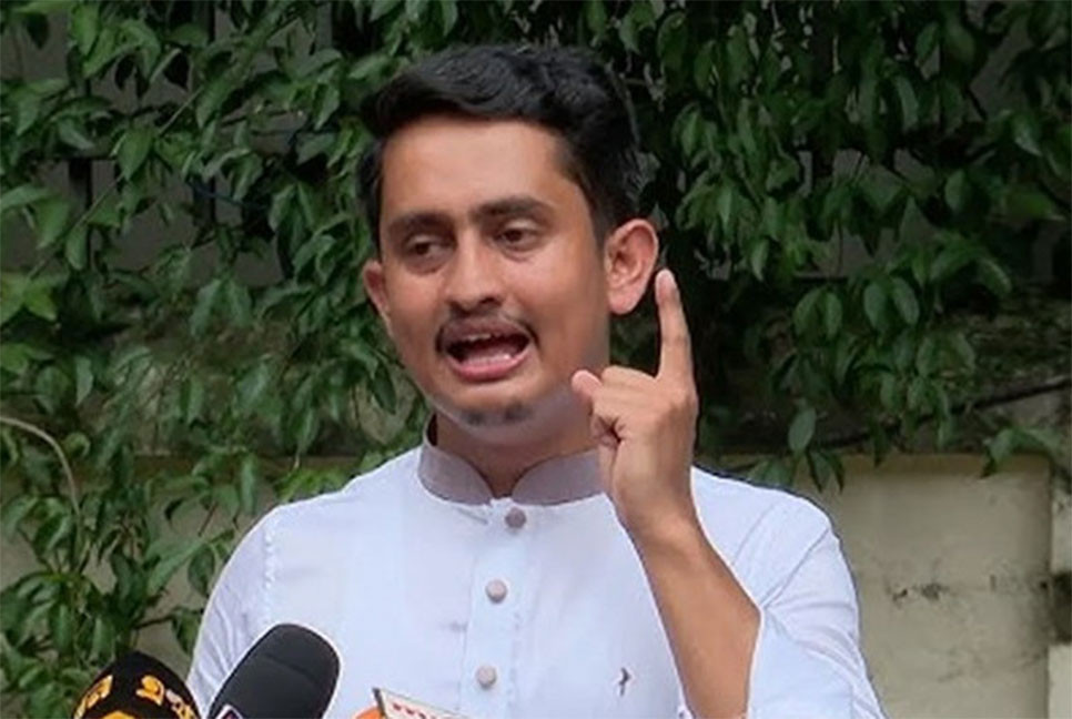 জুলাই শহীদ স্মৃতি ফাউন্ডেশনের দায়িত্ব ছাড়লেন সারজিস