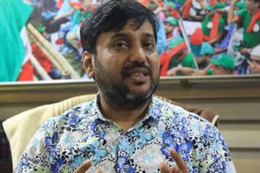 মাদক মামলায় সম্রাটের বিচার শুরু, গ্রেফতারি পরোয়ানা