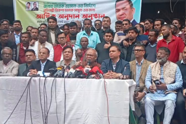‘হাসিনা মানসিকভাবে অসুস্থ, বিরোধীদের লাশ দেখলে খুশি হতেন’
