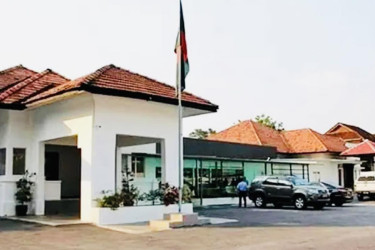 নারী কর্মীদের মালয়েশিয়ায় না যাওয়ার অনুরোধ হাইকমিশনের