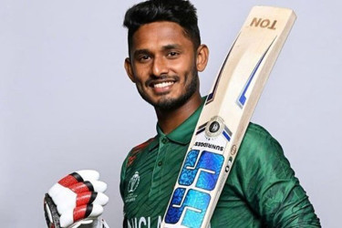 রেকর্ড ৩৬ ছক্কা হাঁকিয়ে থামলেন তানজিদ