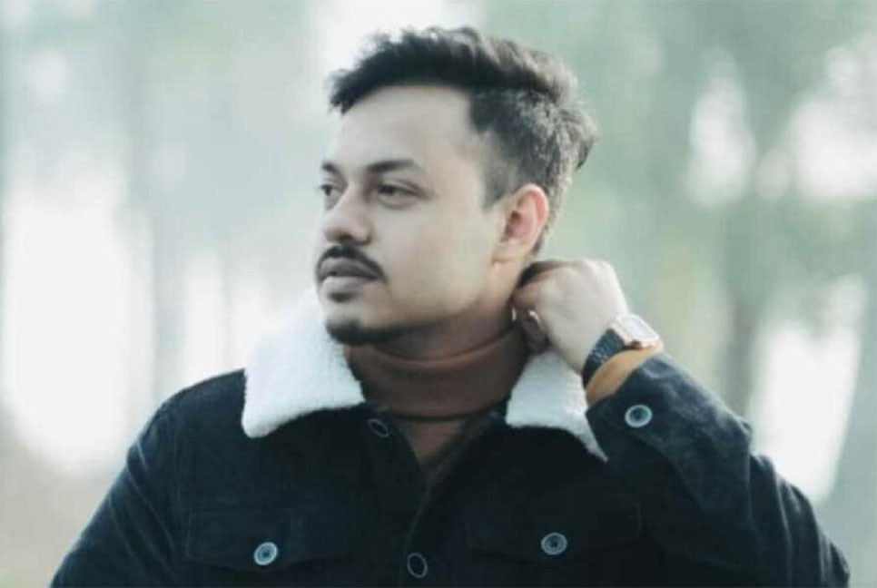 রাবিতে পরীক্ষা দিতে ক্যাম্পাসে ছাত্রলীগ নেতা, পুলিশে দিল ছাত্রদল