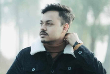 রাবিতে পরীক্ষা দিতে ক্যাম্পাসে ছাত্রলীগ নেতা, পুলিশে দিল ছাত্রদল