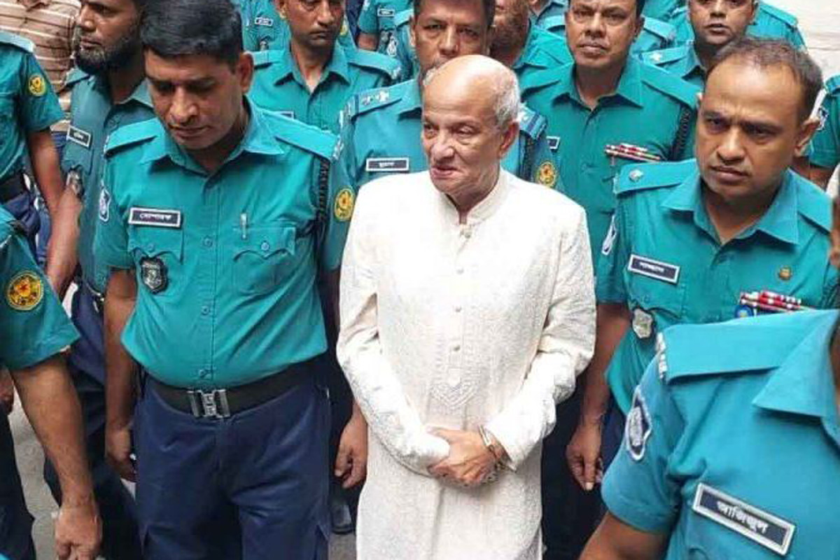 অবৈধ সম্পদ: কামাল মজুমদারের বিরুদ্ধে মামলা, স্ত্রীকে নোটিশ জারি