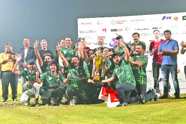 এম্বাসি ক্রিকেট কার্নিভালের চ্যাম্পিয়ন পাকিস্তান