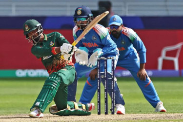 ঘুরে দাঁড়ানোর চেষ্টা বাংলাদেশের