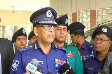 ছিনতাইরোধে মাঠে নামবে পুলিশের ৩ বিশেষায়িত ইউনিট : আইজিপি